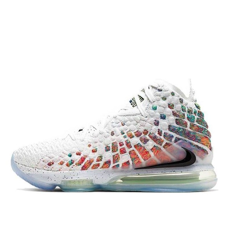 Nike LeBron 17 - Maintien Latéral Renforcé pour Mouvements Aggressifs