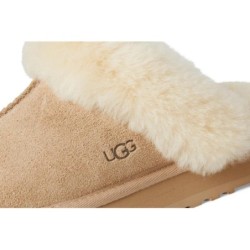 Chausson UGG Disquette B0DRDRHVG2 - Confort Révolutionnaire et Look Urban